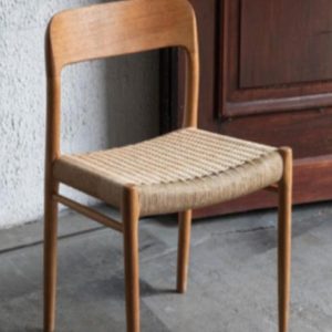 Silla en teca y fibra natural