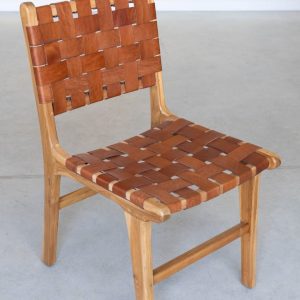 Silla en teca y cuero