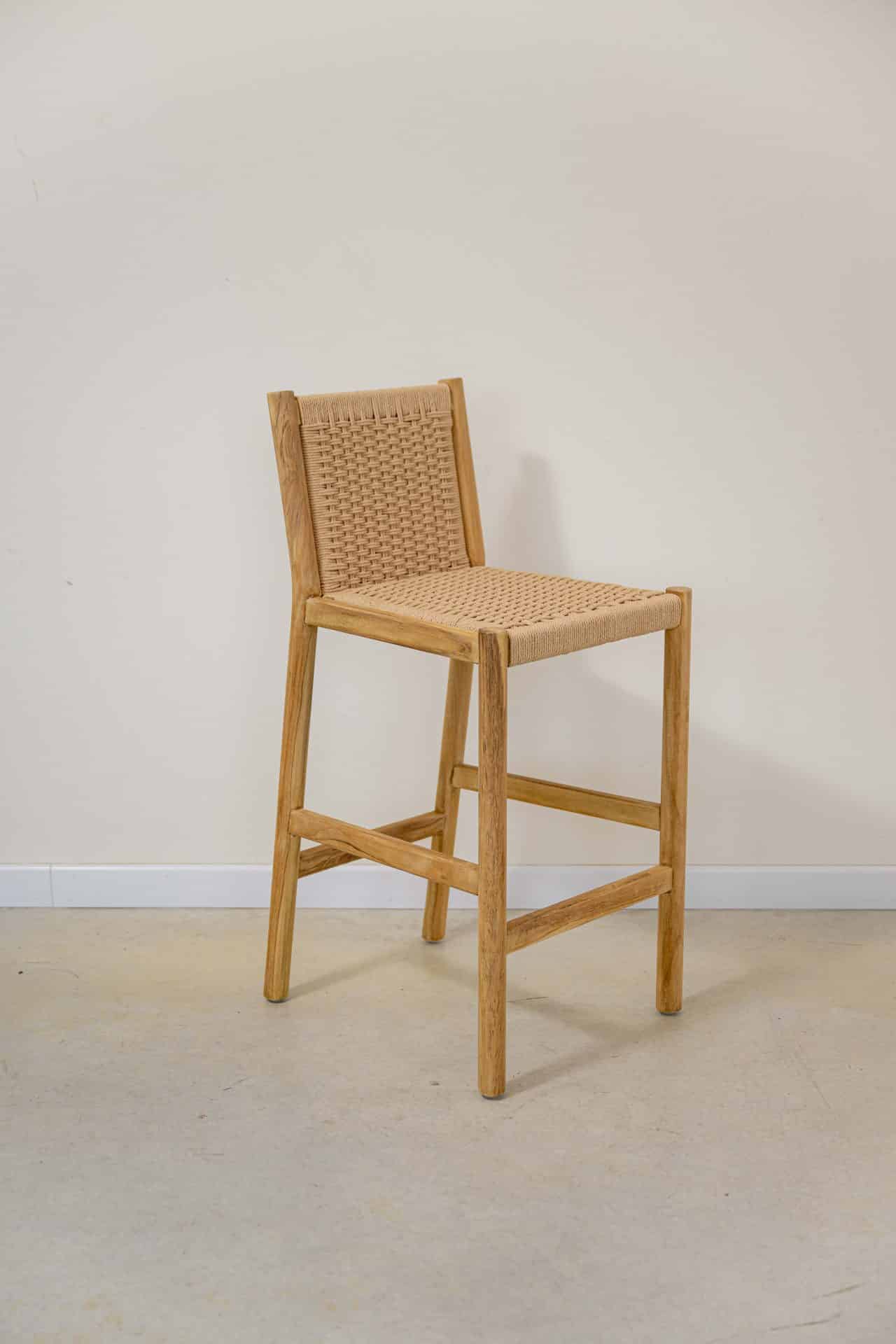 Banqueta en madera teca y cuerda en respaldo y asiento - Imagen 7