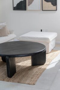 Mesa ratona en teca negra