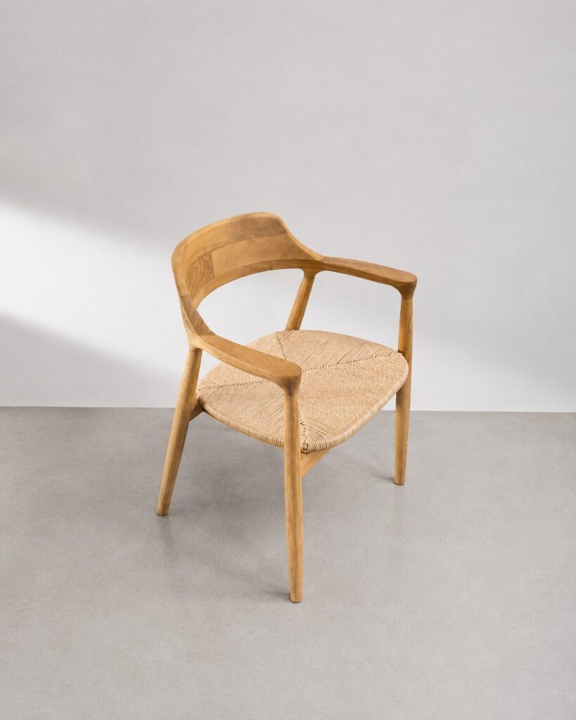 Silla en madera teca natural y fibra loom