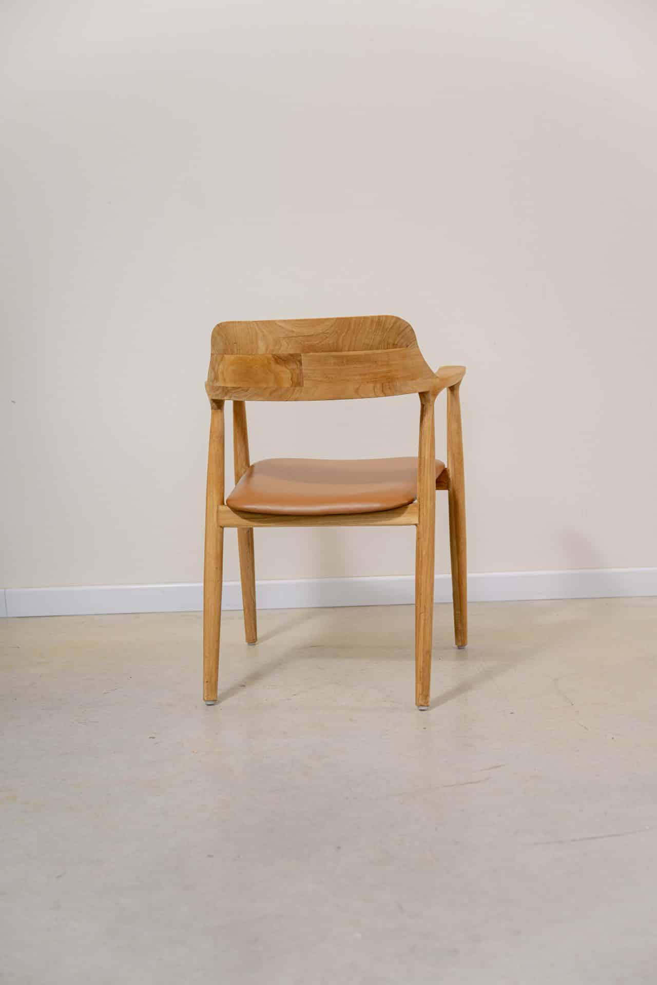 Silla en teca y cuero - Imagen 5